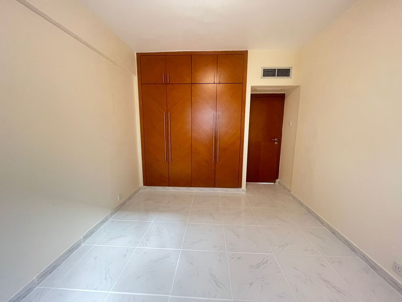 Mankhool Golden Sands 1